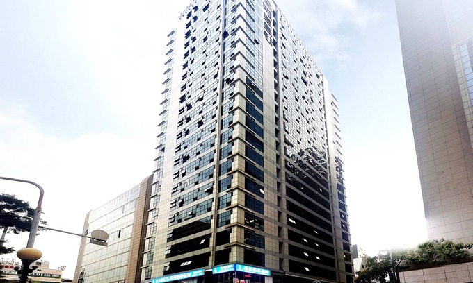 COEX Apartment | Khan Residence