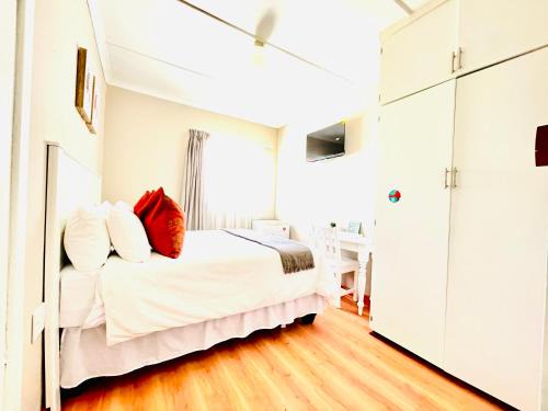 Amalinda Bed & Breakfast | Khanyisa BnB