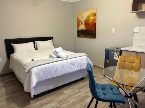 Emfuleni House | Khayalethu Guest House