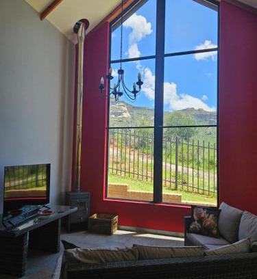 Clarens House | Khoi-San