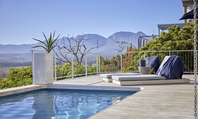 Mountainside House | Kianga