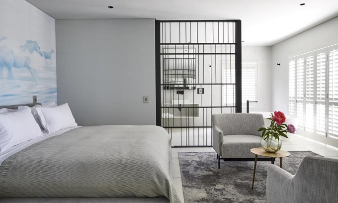 Mountainside House | Kianga