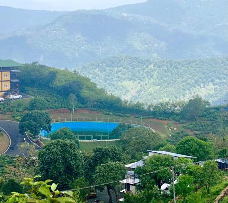 Pirmed House | Kians Home Glass Villa