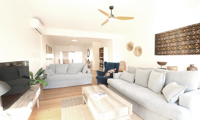 Merimbula Cabin | Kibanda - Pet friendly 4 bedroom