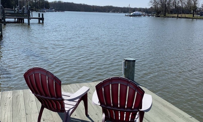 Essex House | Kick back & relax on the water in a fully renovated private 2 story home!