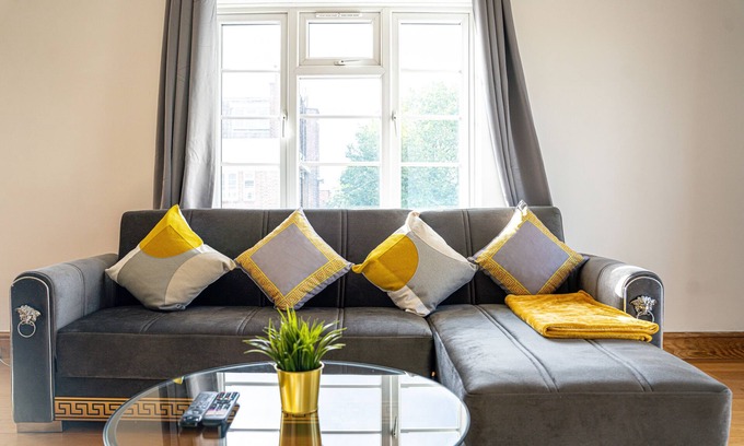 Fortune Green Apartment | Kilburn Lighthouse Apartment