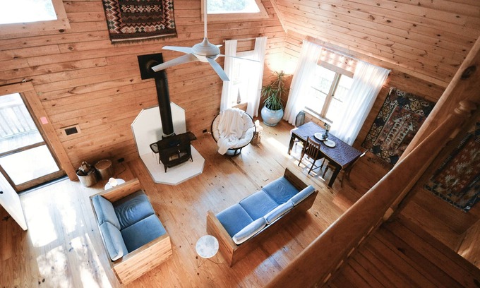 Covington Cabin | Kilo Cabin | Lakeside Bohemian Hideout | 45 minutes from ATL
