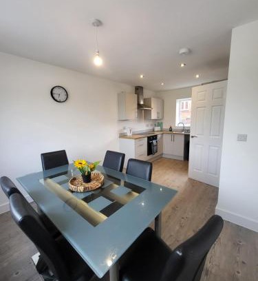 Rotherham House | Kimberworth Family Stay