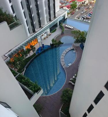Downtown Kota Kinabalu Apartment | Kinabalu 2 Home stay The Shore KK
