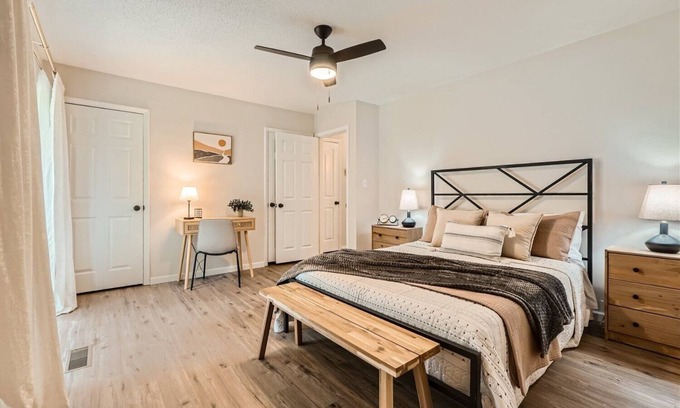 Oak Forest Apartment | King Bed & Fire-pit in Central Charlotte