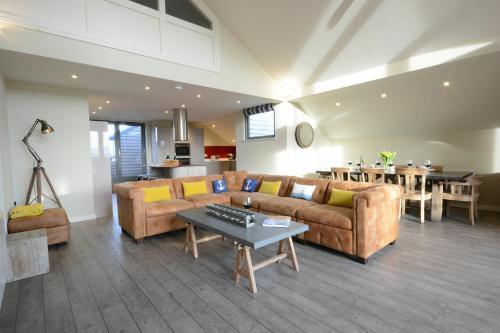 Aldeburgh Apartment | King George Penthouse