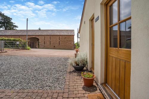 Monmouth House | King Offas Lodge