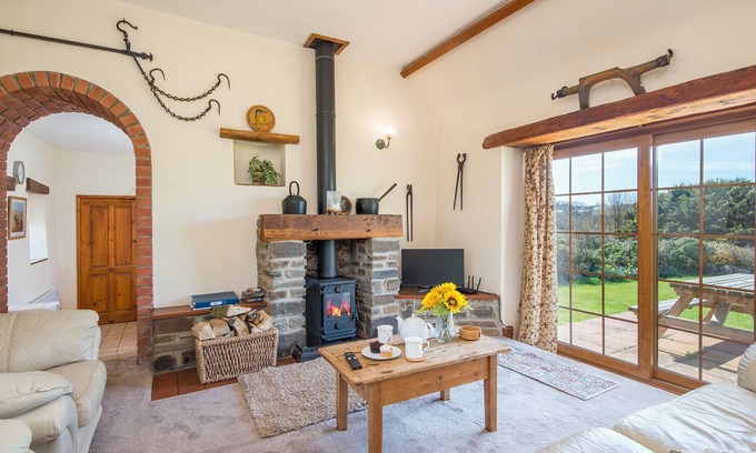 St Ishmaels Cottage | Kingfisher Cottage, Holiday Cottage St Ishmaels, Near Dale, Sleeps 4, 2 bedrooms, bathrooms