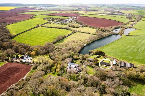 St Ishmaels House | Kingfisher Cottage