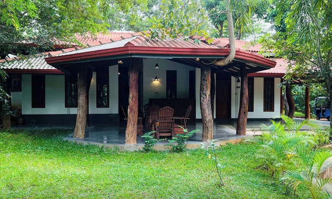 Dambulla Resort | Kingfisher Resort & Retreat Sigiriya