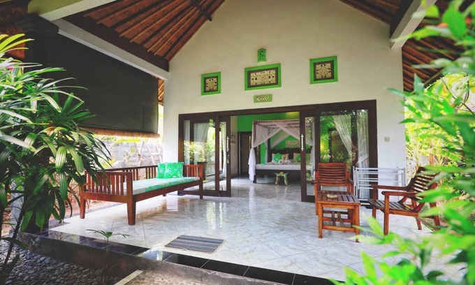 Purwakerti Cottage | Kirana Homestay - Leaf Bungalow