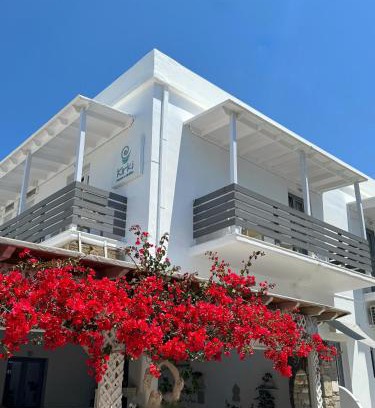 Paros Hotel | Kirki Rooms by the sea