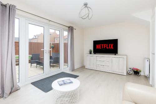 Stanley House | Kirkstall by Alt-Stay Accommodation - 4 Bed House Ideal For Workforces & Relocations - Weekly & Monthly Rates Available