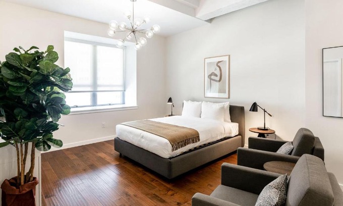 Central Business District Apartment | Kislak 405 Luxurious 1BR Retreat Above the City