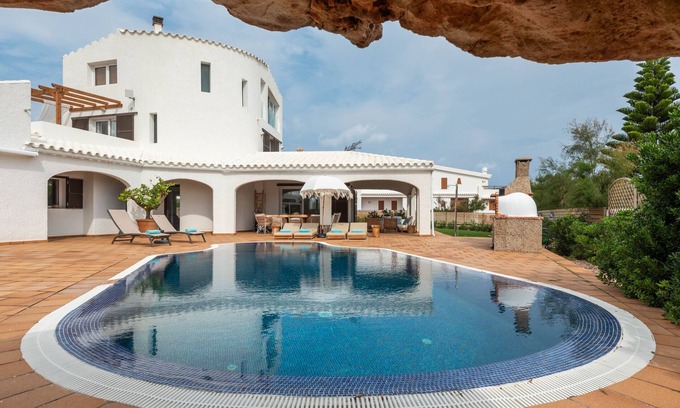 Ciutadella de Menorca Villa | Kistine 4 bedroom villa, Cala Morell