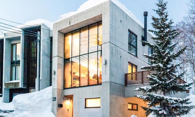 Hirafu Ski Chalet | Kita Kitsune Chalet