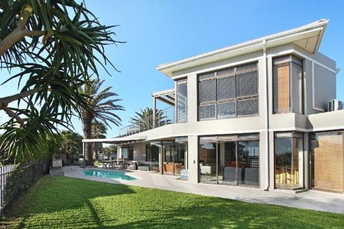Sunset Beach Villa | Kite View Villa @2