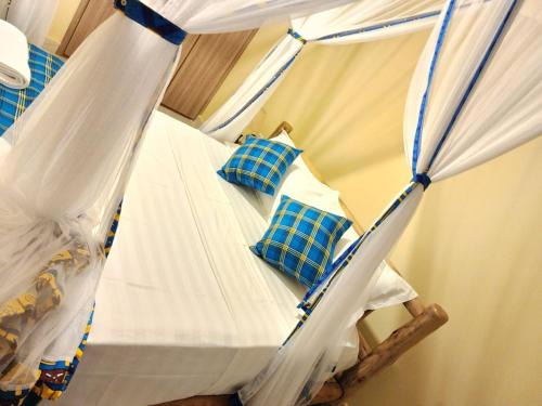 Kampala Hotel | Kitiko Residence Safari Hotel