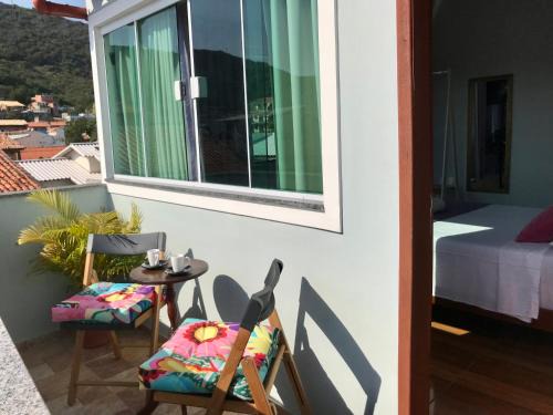 Praia Grande Apartment | KITNET Ar condicionado, Wi Fi e varanda perto Praia Grande