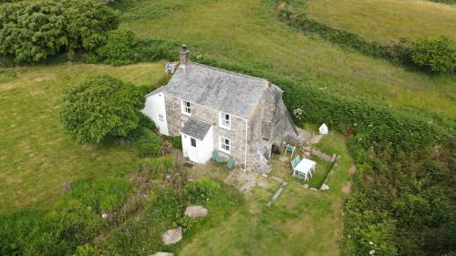 Carharrack House | Kitts Cottage, Redruth, Cosy Cornish Retreat