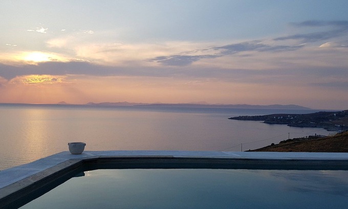 Kea Apartment | KiVA villa at KAMPI, KEA, CYCLADES, GREECE