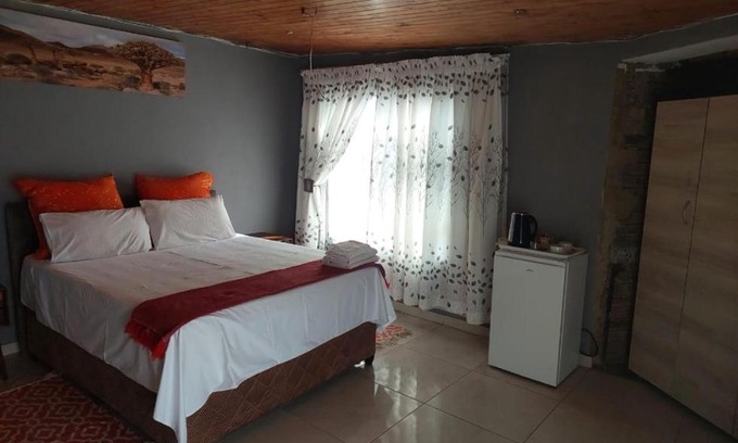 Secunda House | kkk guesthouse