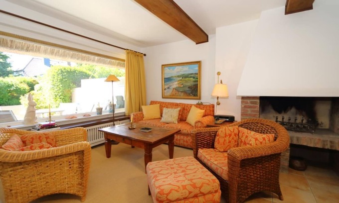 Keitum House | "Klagges Keitum" spacious vacation home for up to 6 people on a quiet and well-kept property offers you a family vacation and pure relaxation.