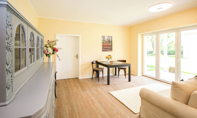 Wentow Condo | Klassisch. Ferienwohnung: Ruhig, Erholsam, in Seenähe und Tierlieb