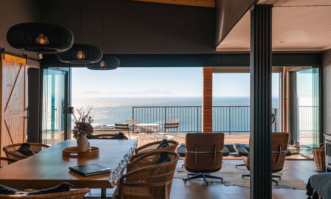 Rooiels Cabin | Klein Hangklip - Eco Mountain Cabin