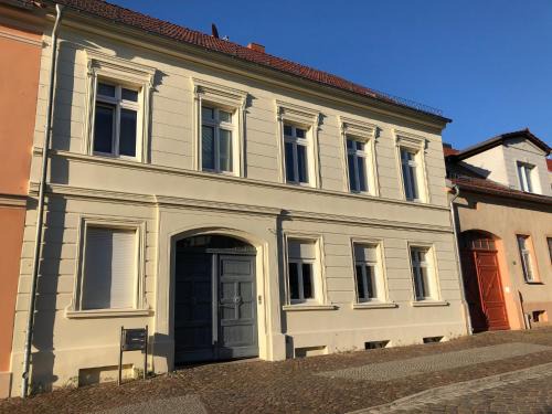 Templin Apartment | Kleine Fewo im Herzen Templins