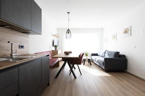 Rifiano Apartment | Kleon 3