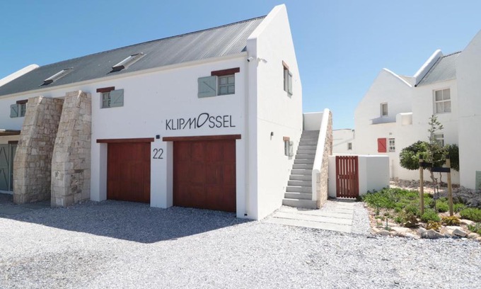 Paternoster Apartment | Klipmossel - Bek Bay