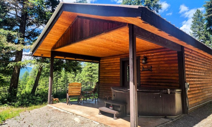 Whitefish Cabin | KM Ranch Hideaway Cabin