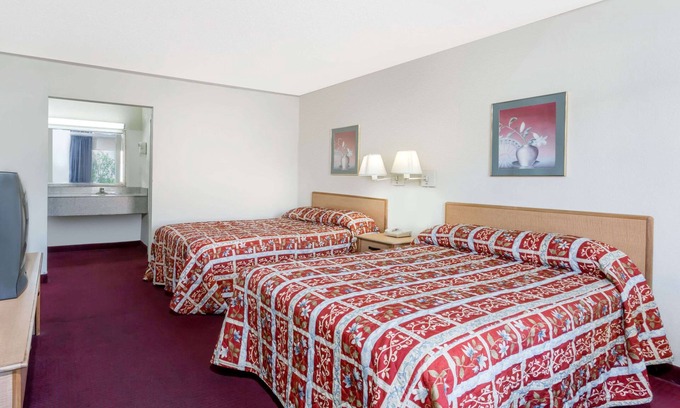 Fredericksburg Hotel | Knights Inn - Fredericksburg