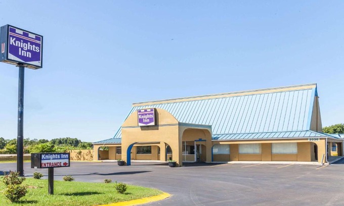 Murfreesboro Hotel | Knights Inn Murfreesboro