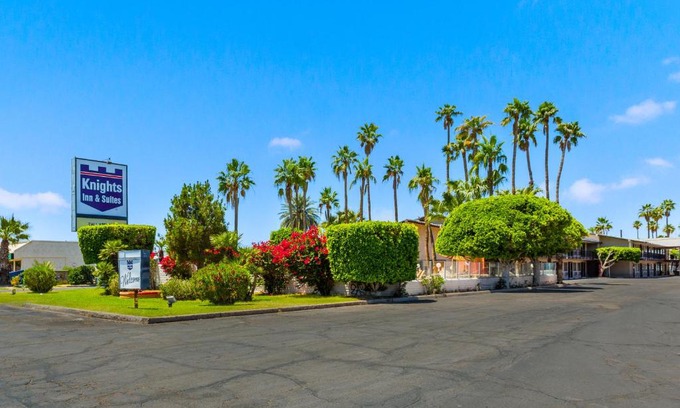 Yuma Hotel | Knights Inn Yuma