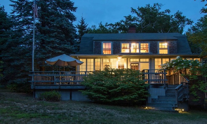 Peaks Island Cottage | Knit 1, Purl 2: Fabulous Turn Of The Century Cottage, Peaks Island, ME