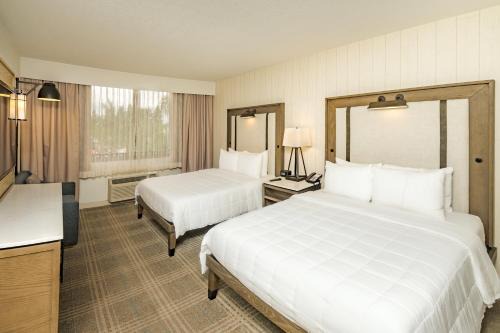 Northwest Anaheim Resort | Knott's Hotel