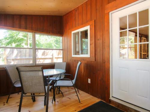 Windham House | Knotty Pine Cabin in the Pines