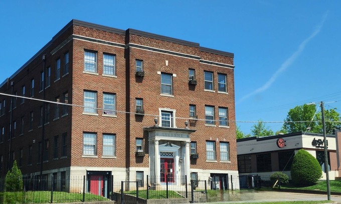 Knoxville Condo | Knox Landing · Newly Renovated Condo. Minutes from UT Knoxville!