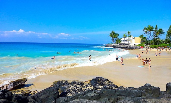 Kahaluu Bay Villa | Kona Family Sanctuary Magic Sands Beach Villa! Book Now For 2025!