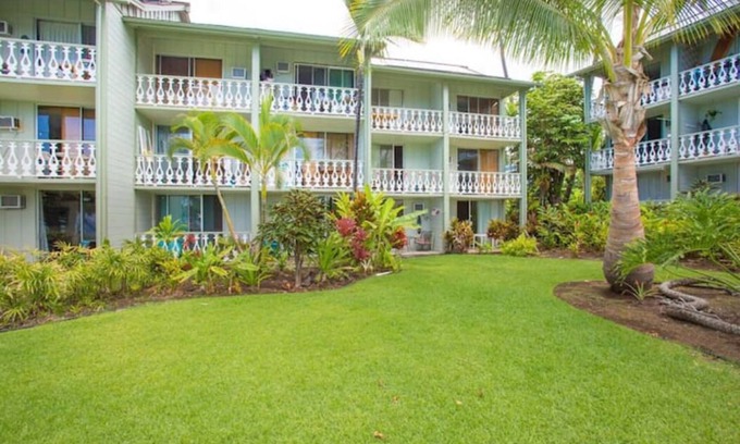 Historic Kailua Village Resort | Kona Islander Inn Hotel Studio