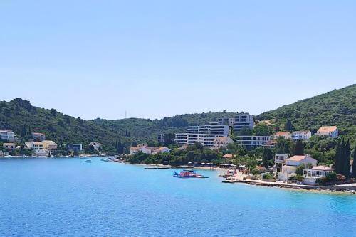 Cove Tri Zala (Zrnovo) Apartment | Korcula Luxury Apartments