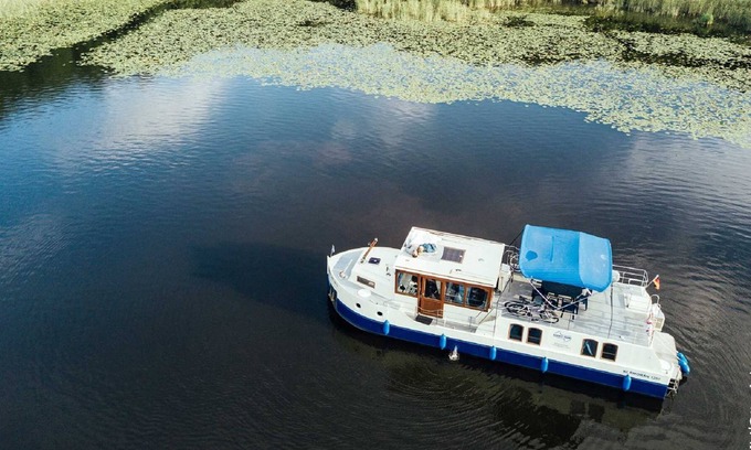 Priepert Boat Rental | Kormoran 940 - license-free houseboat - KUHNLE-TOURS Priepert