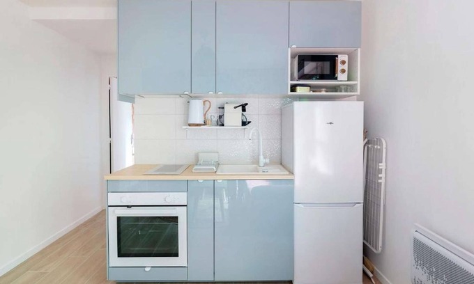 Corbeil-Essonnes Apartment | Kota Kalou Joli Apartment
